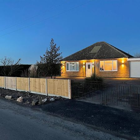 2 Bedroom Detached Bungalow With Hot Tub And Secure Garden And Parking - Pet Friendly On 7 Acres Of Land Boston Exteriér fotografie